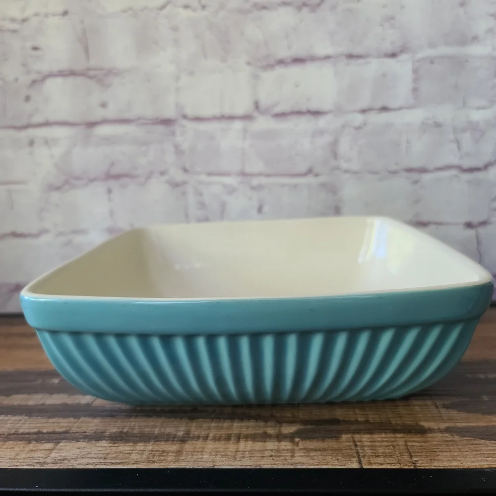 Ethos UK Design Aqua Cream Ceramic Square Baking Serving Dish 10